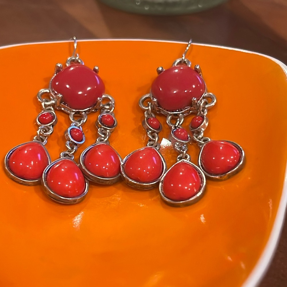 Vintage 1950s drop earrings w/ orange teardrop beads cascading in three strands